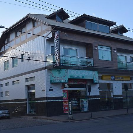 Pousada Alves São Brás do Suaçuí Esterno foto